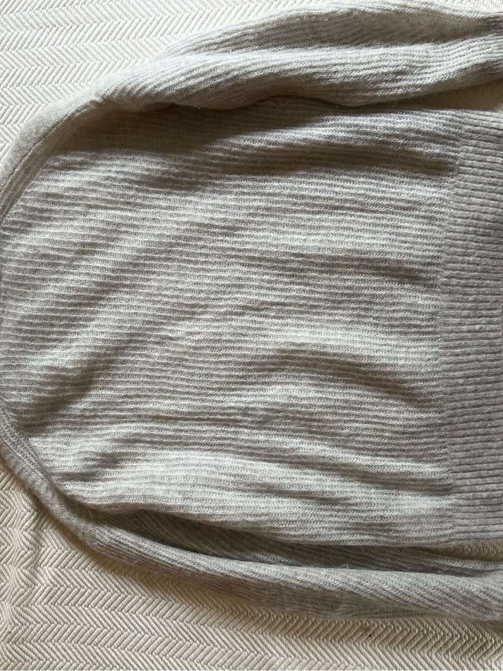 The Cocoon Crew in Alpaca / “Almond” color / M - Picture 7 of 8